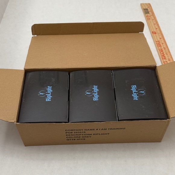 Gray Electronics Accessory - Picture 4 of 4